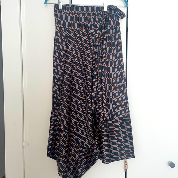 Zara Dresses & Skirts - Wrap Midi Skirt​​​